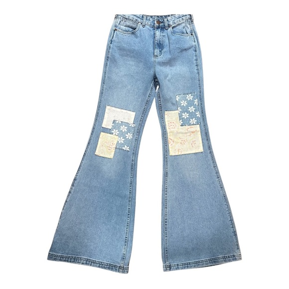 Billabong x Wrangler High Rise Medium Wash Floral Patchwork Non-Stretch Jean. 27 - Picture 8 of 15